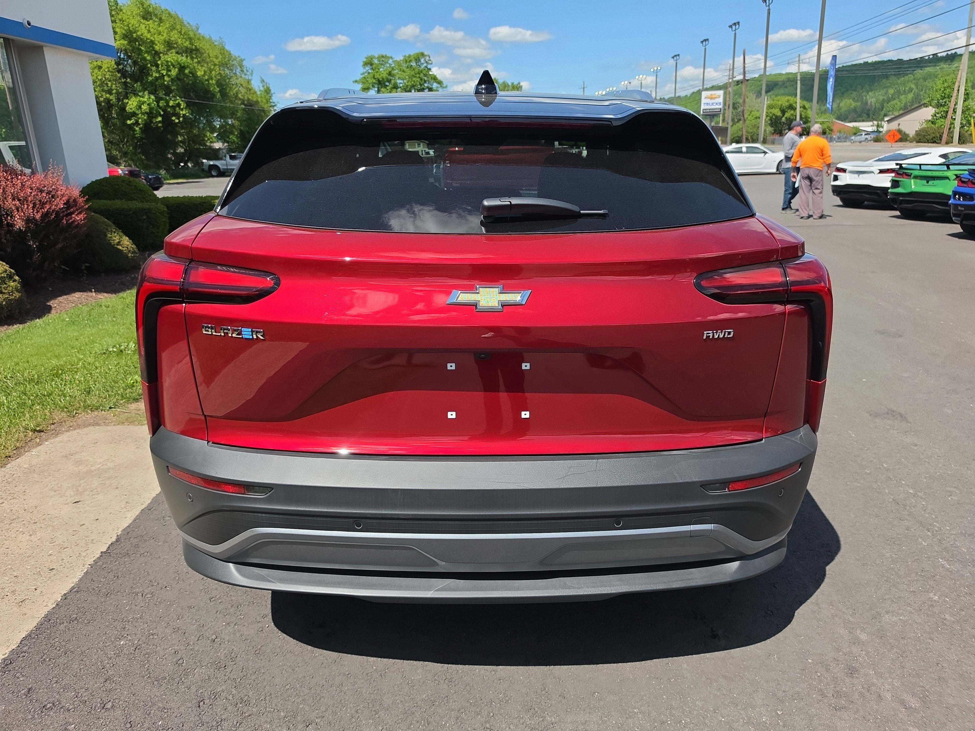 2025 Chevrolet Blazer EV LT - Photo 4