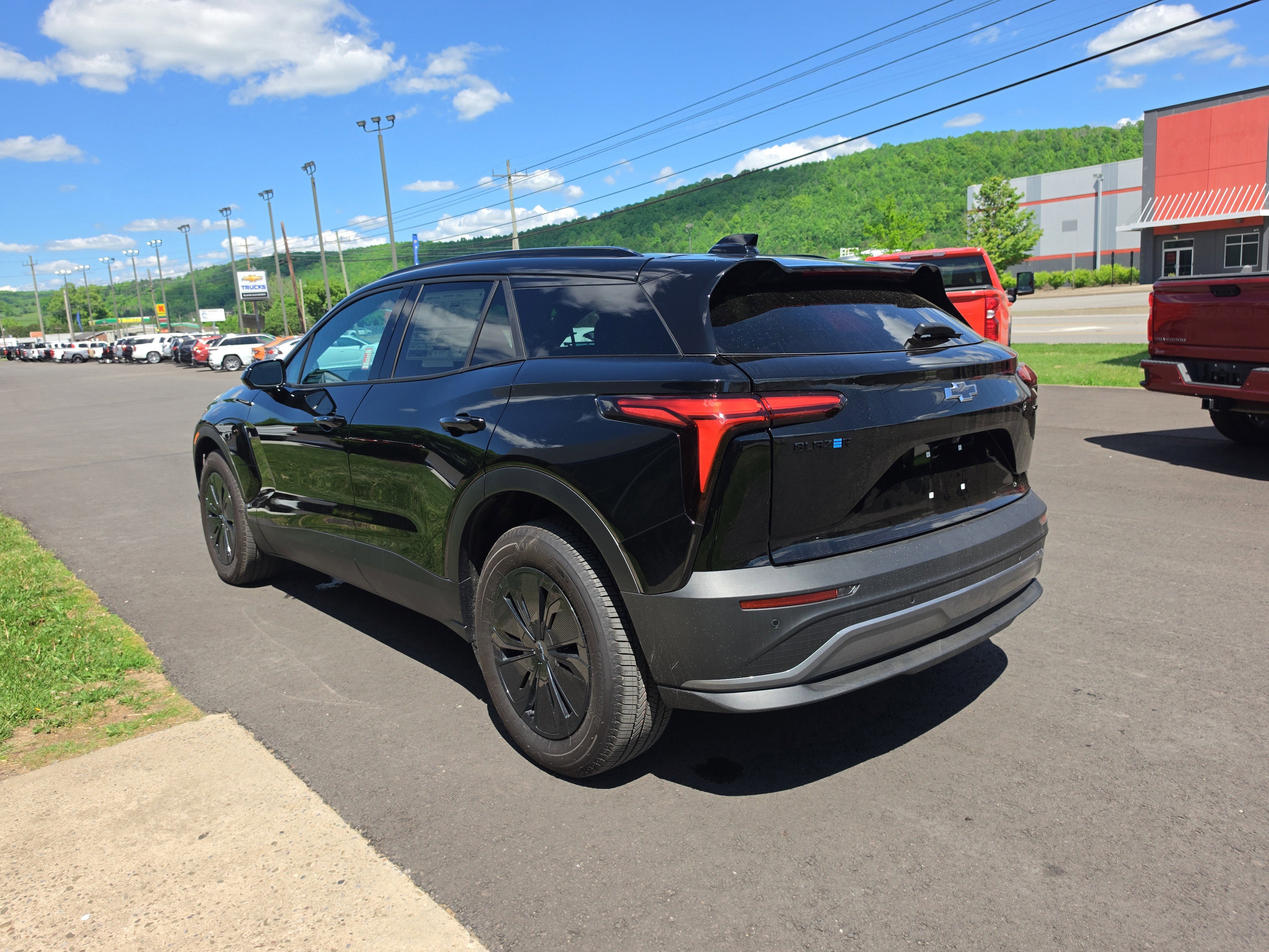 2025 Chevrolet Blazer EV LT