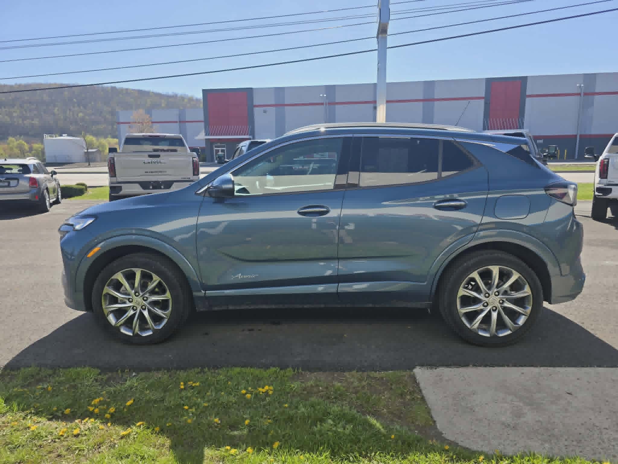 2024 Buick Encore GX Avenir