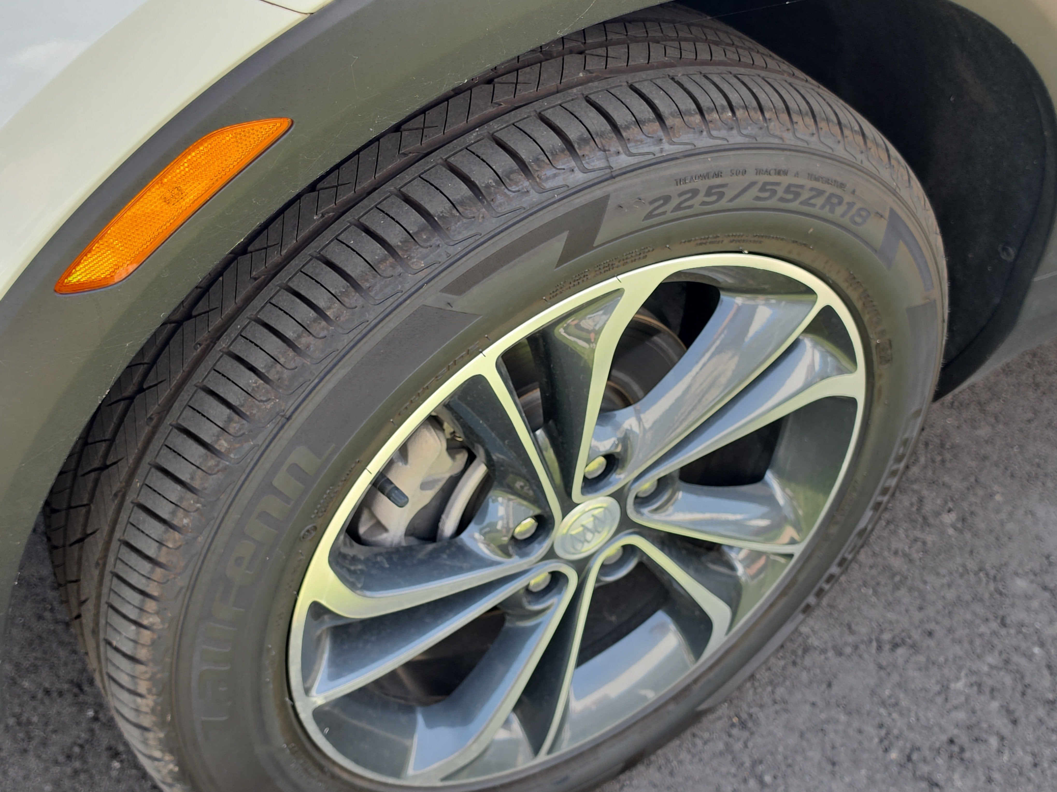 2022 Buick Encore GX Select