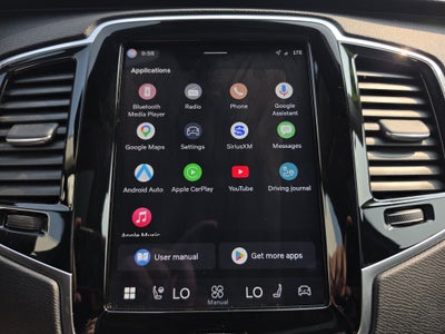 2024 Volvo XC90 Plus Bright Theme