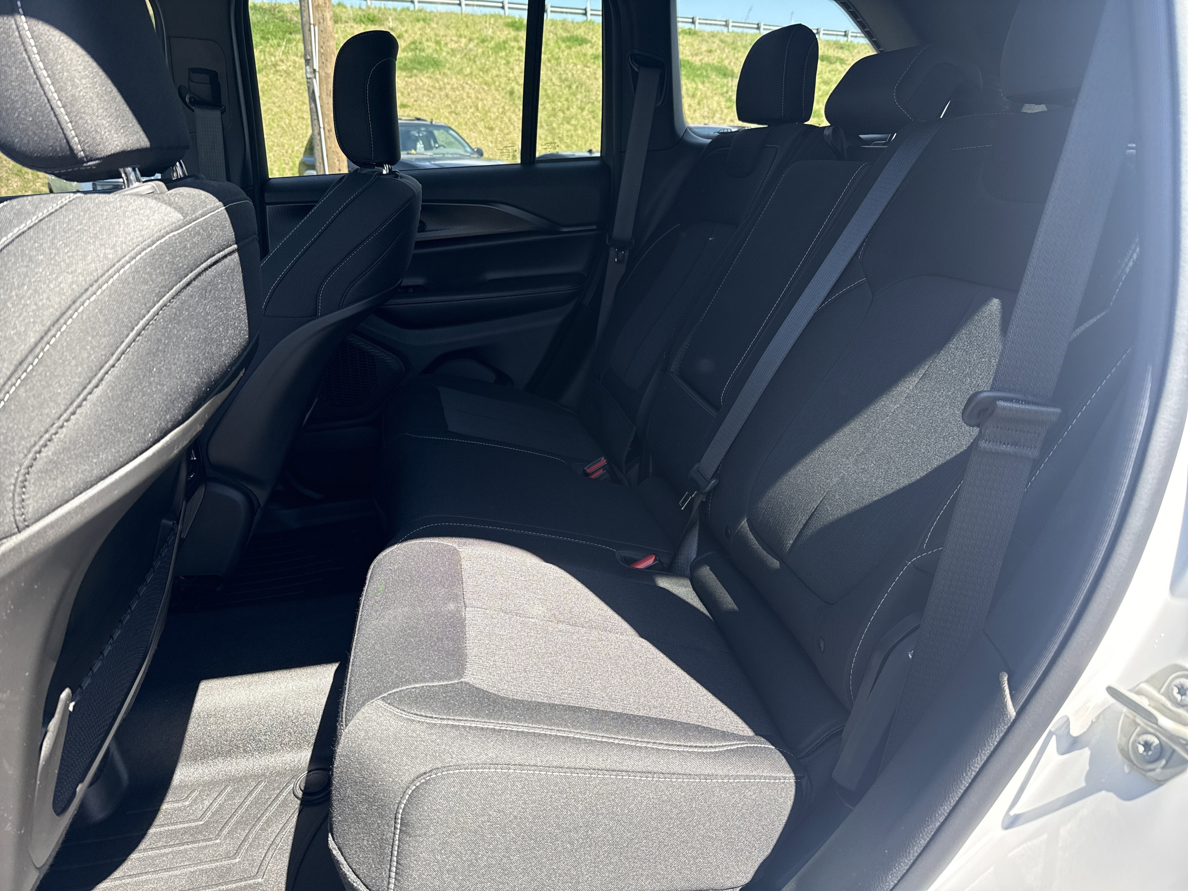 2024 Jeep Grand Cherokee Laredo X