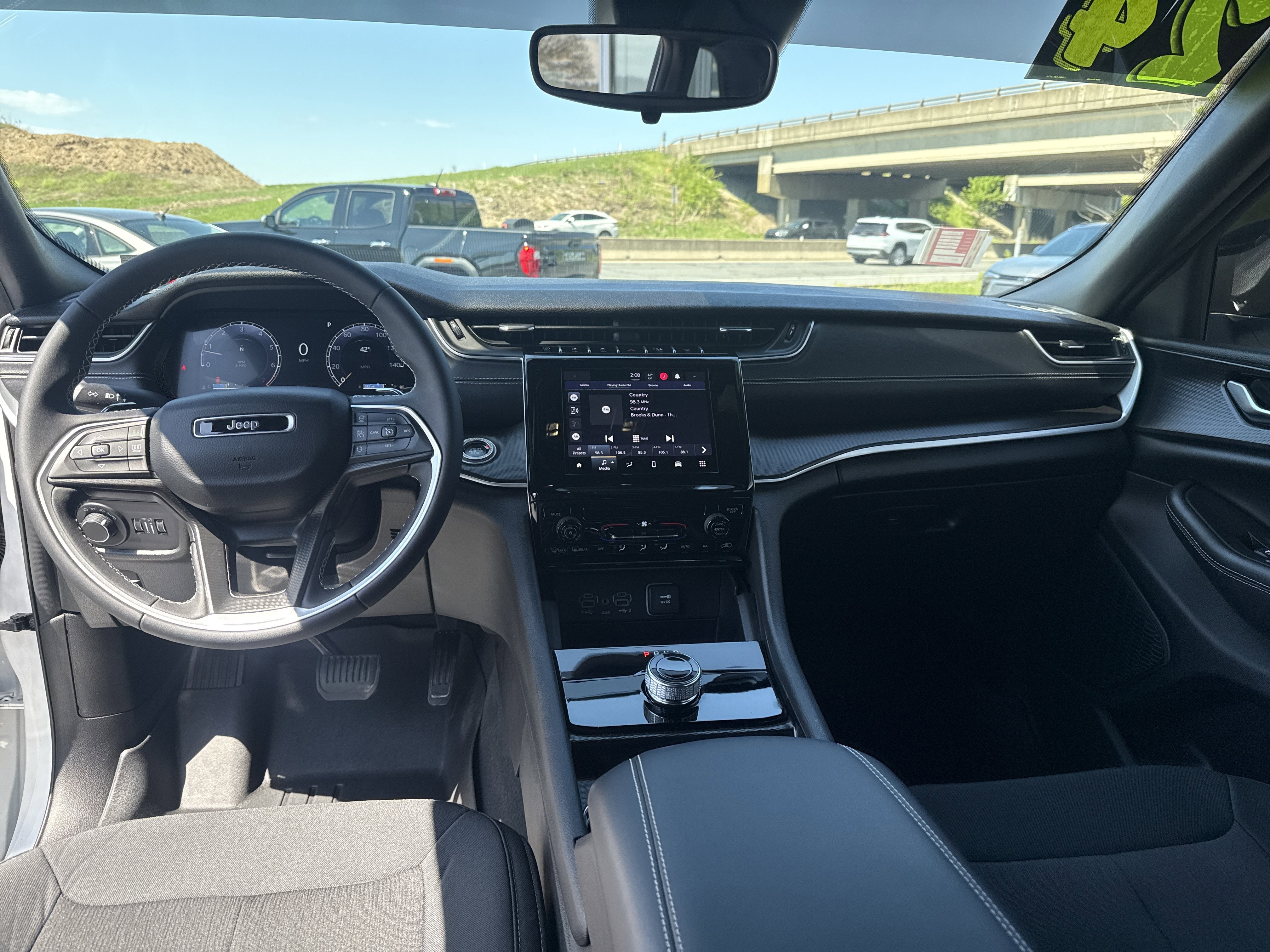 2024 Jeep Grand Cherokee Laredo X