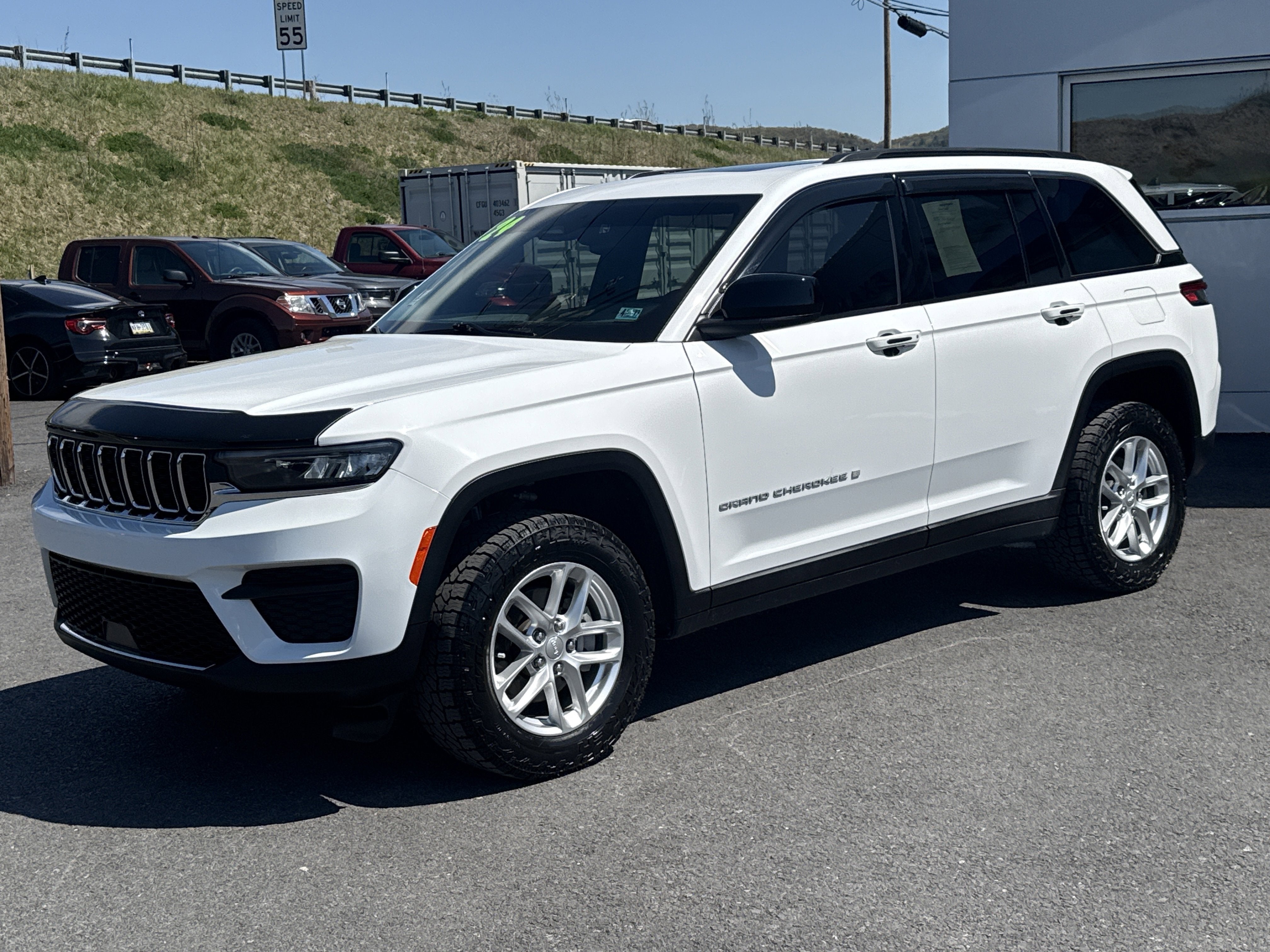 2024 Jeep Grand Cherokee Laredo X