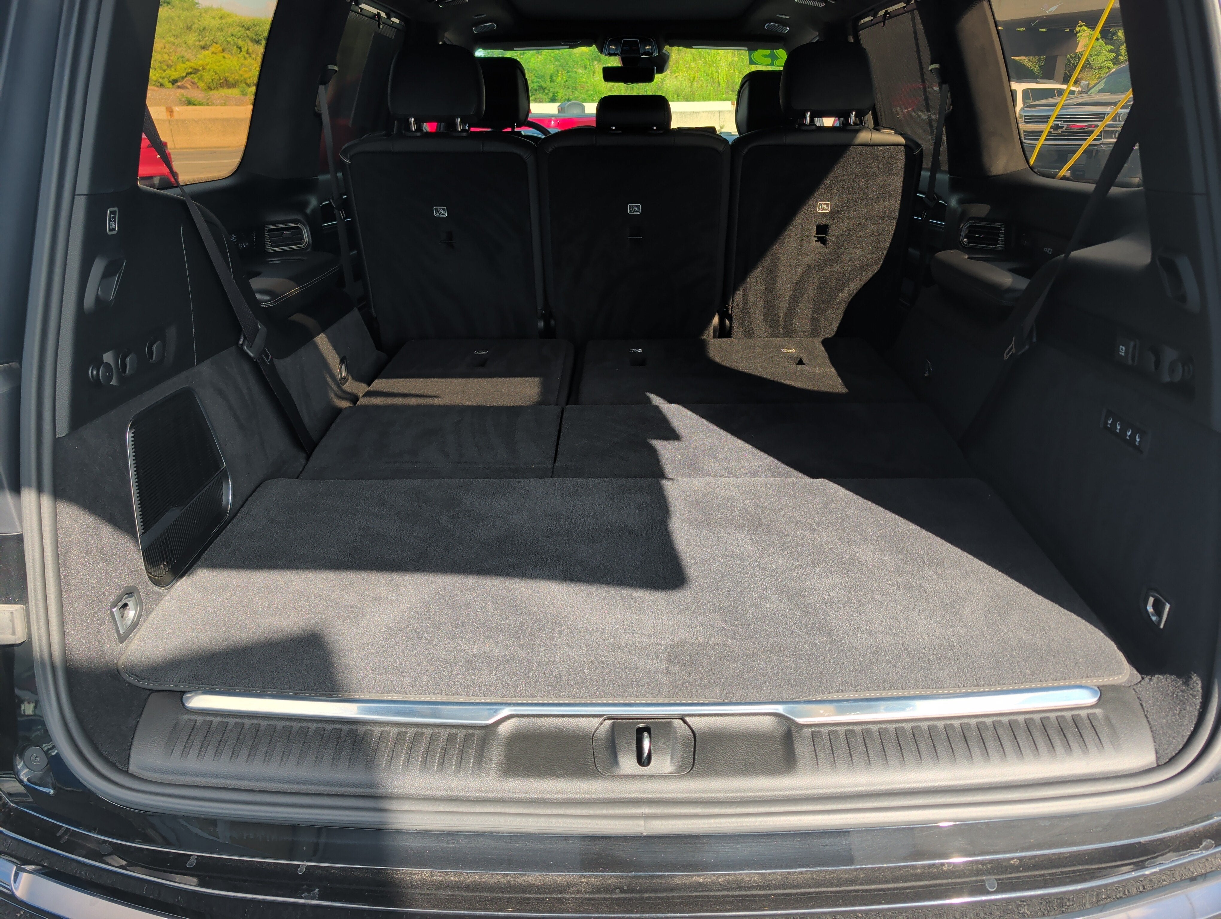 2023 Jeep Grand Wagoneer Series II Obsidian