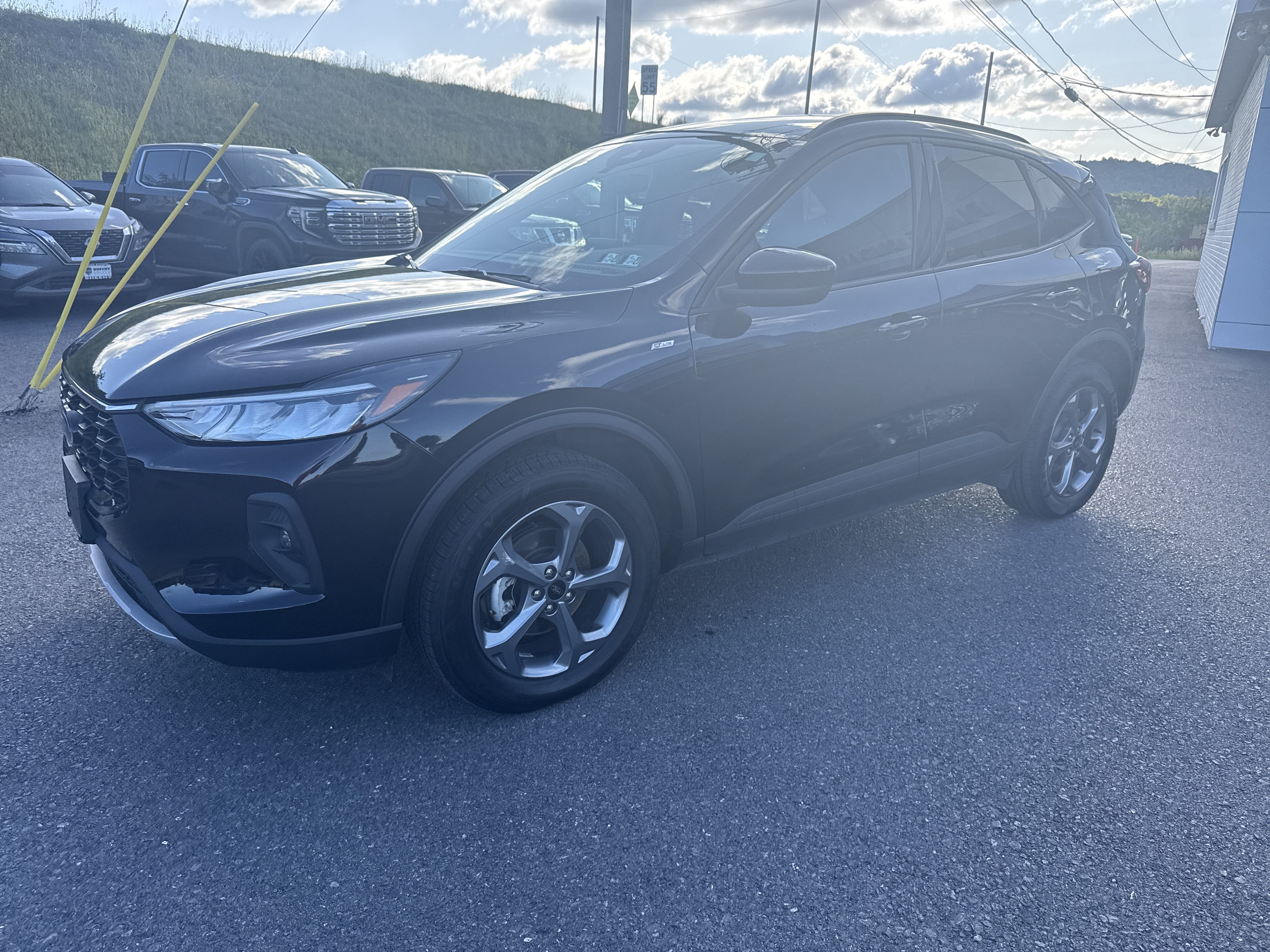 2025 Ford Escape ST-Line Select