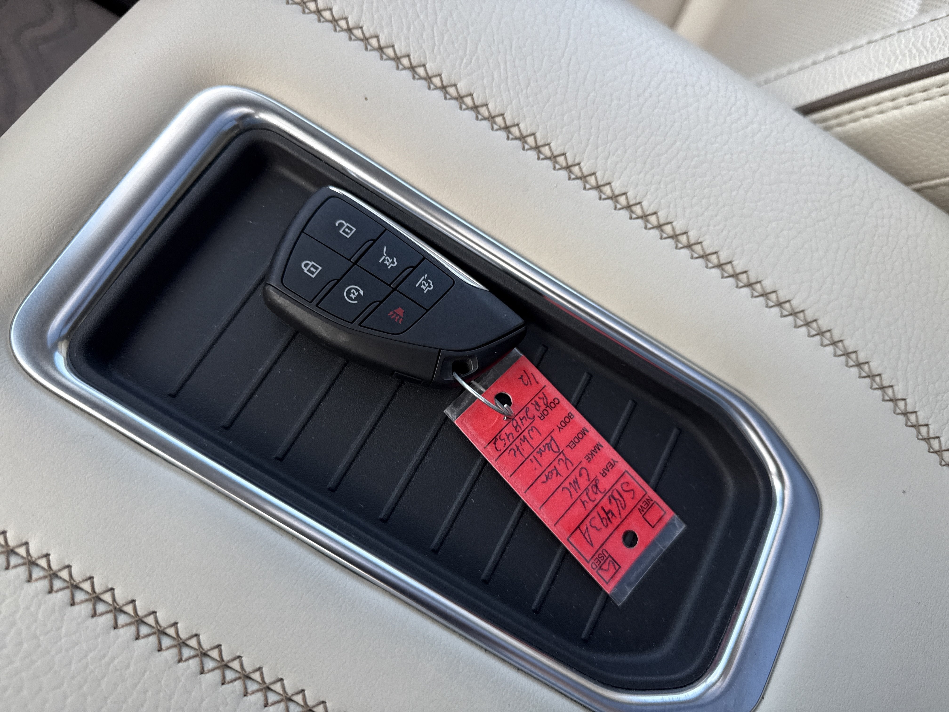 2024 GMC Yukon Denali