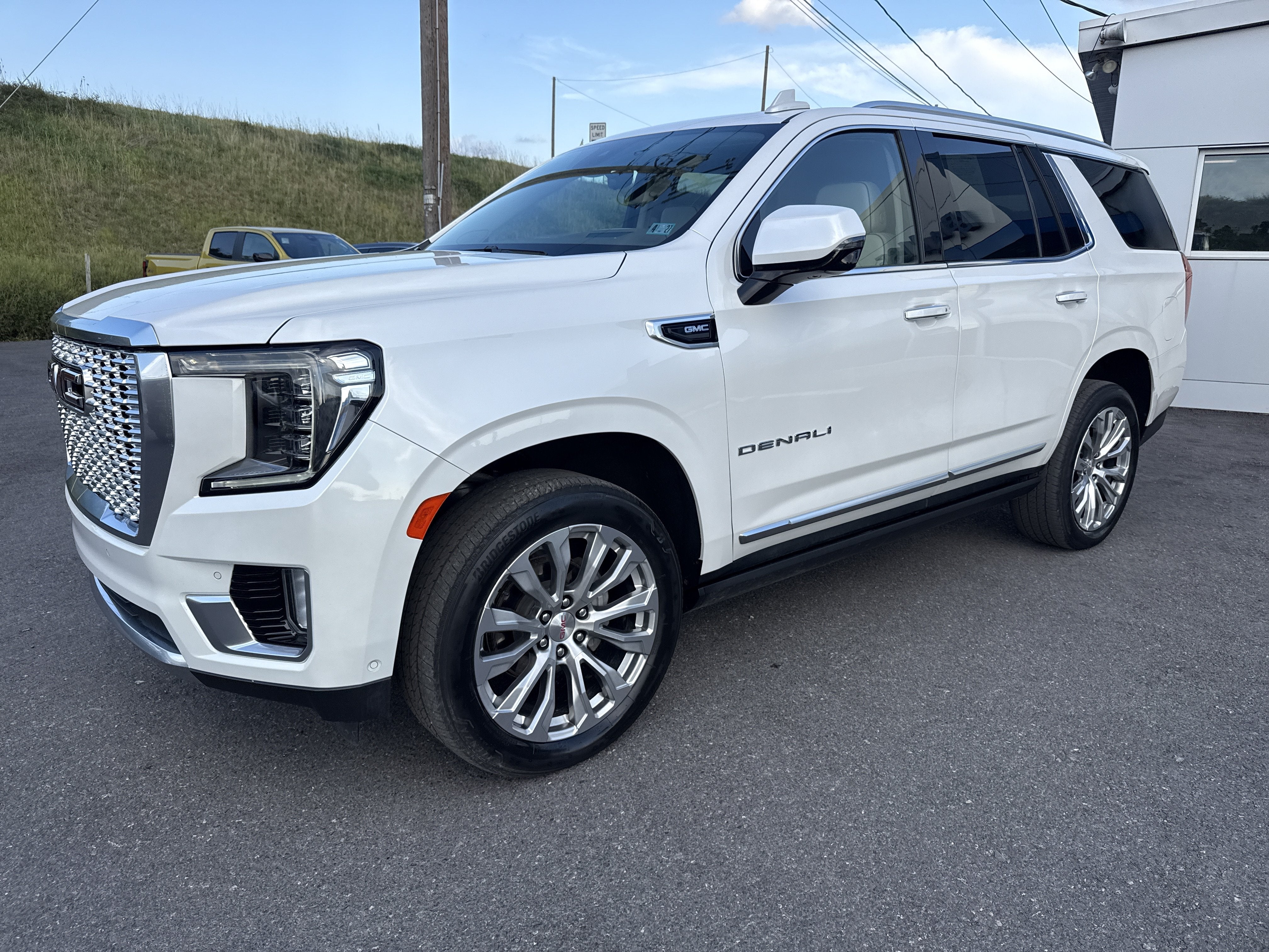 2024 GMC Yukon Denali