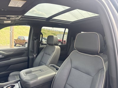 2023 GMC Yukon XL SLT