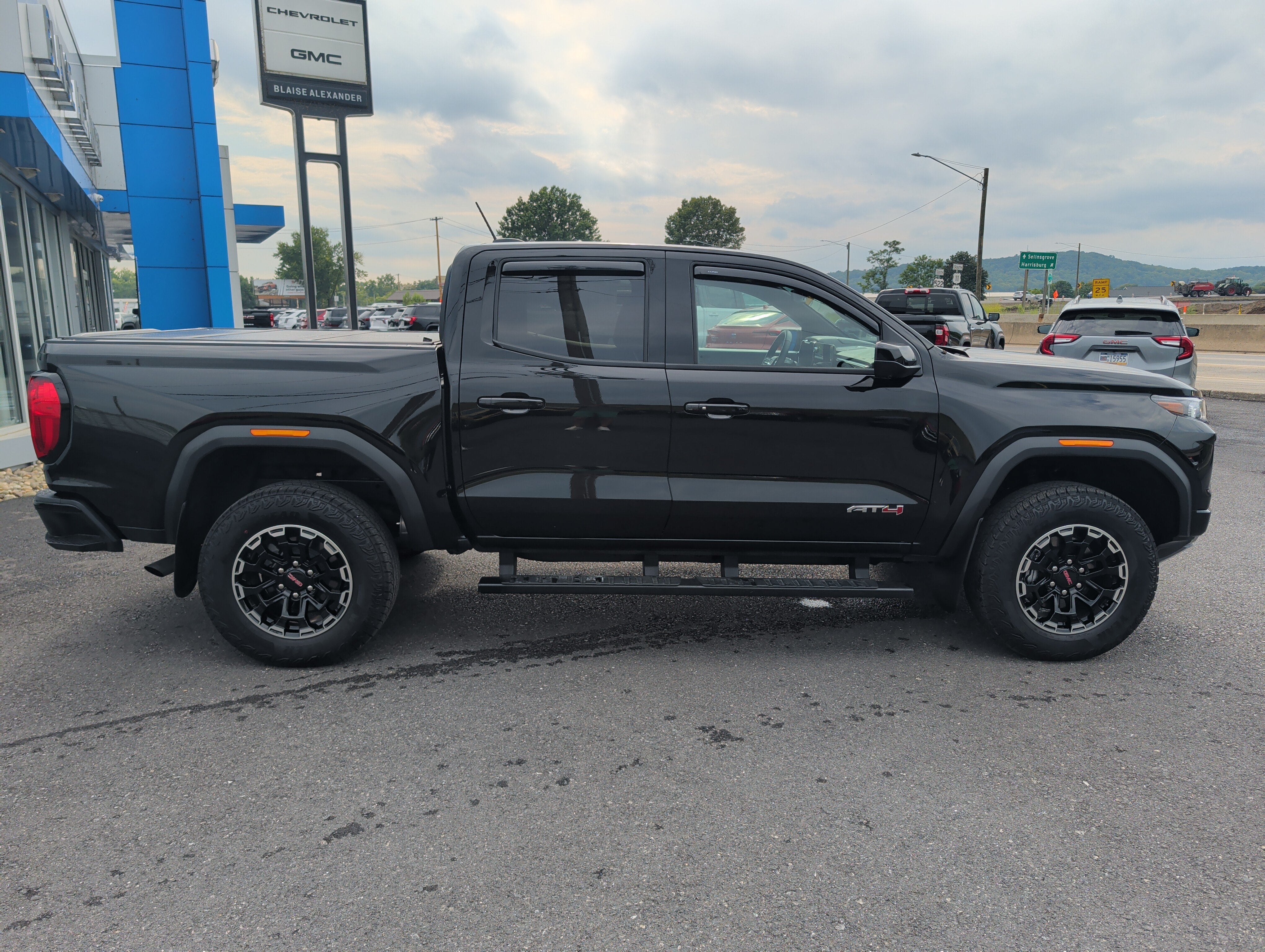 2026 GMC Canyon AT4