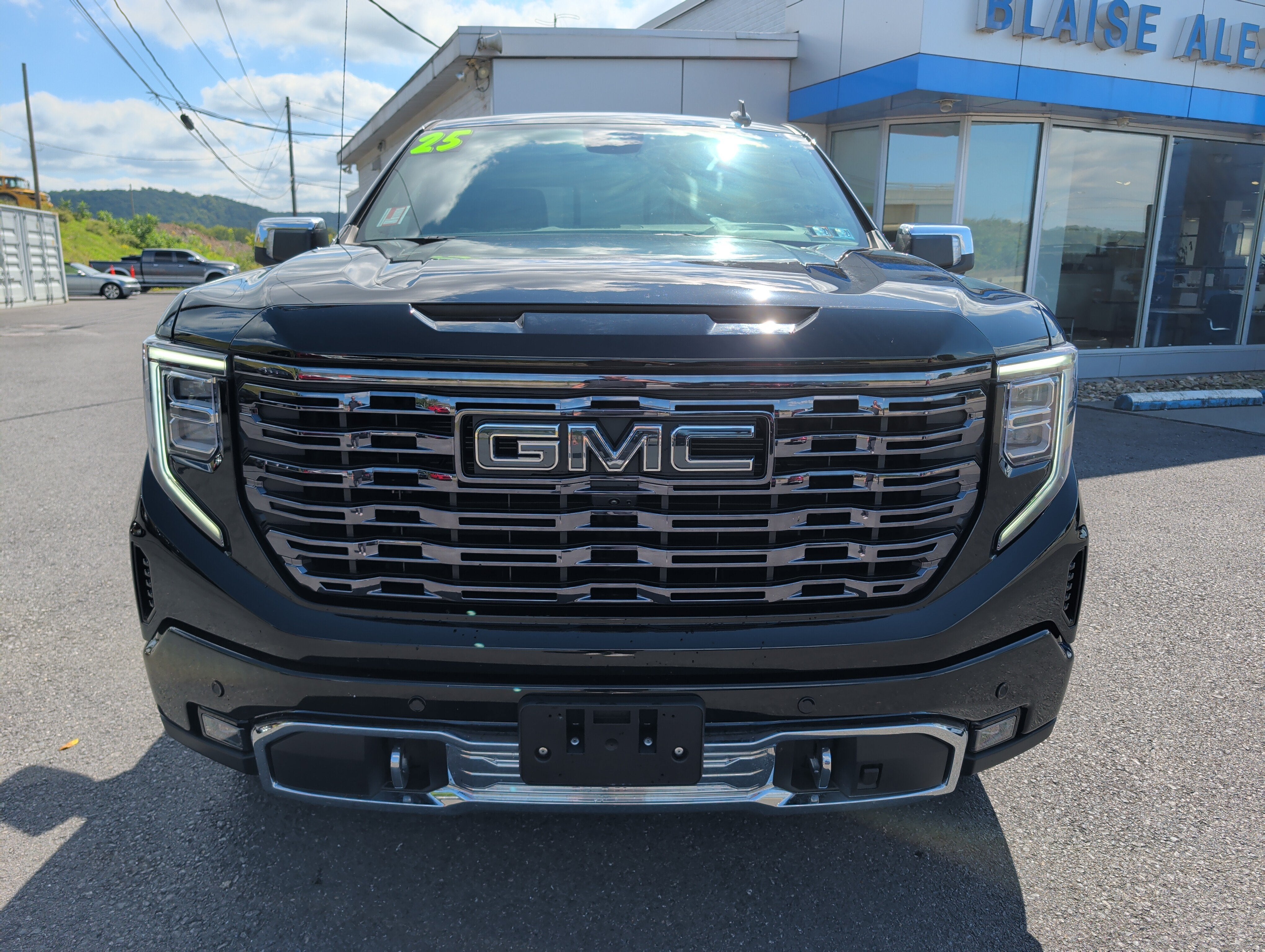 2025 GMC Sierra 1500 Denali Ultimate