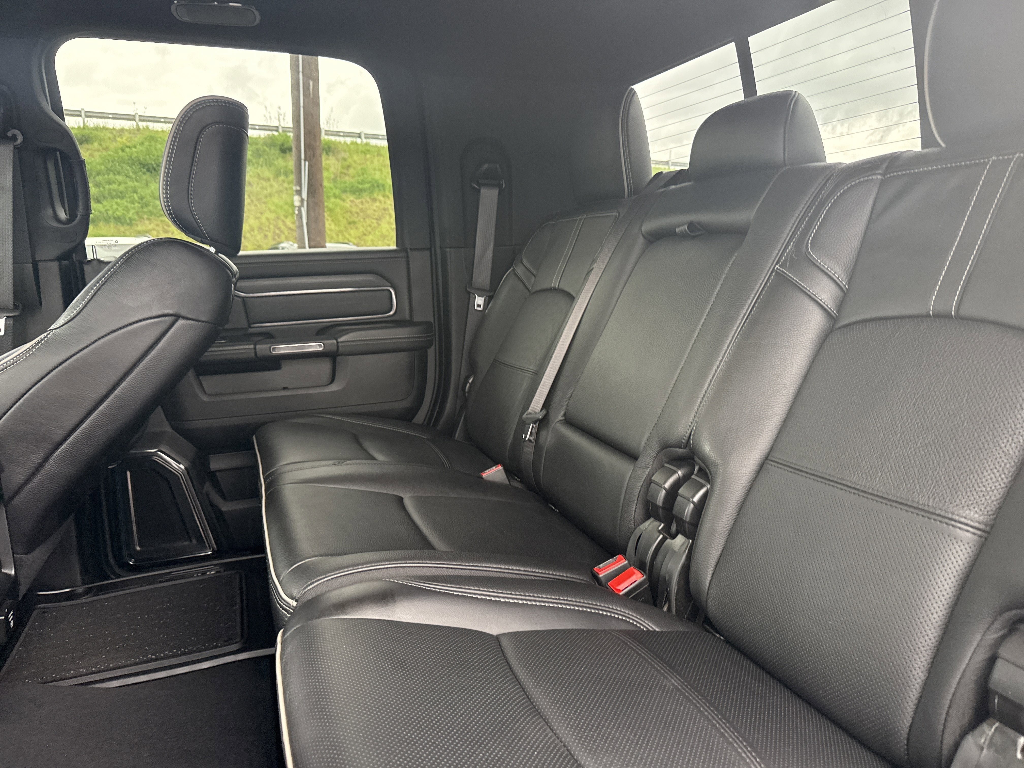 2022 RAM 3500 Limited