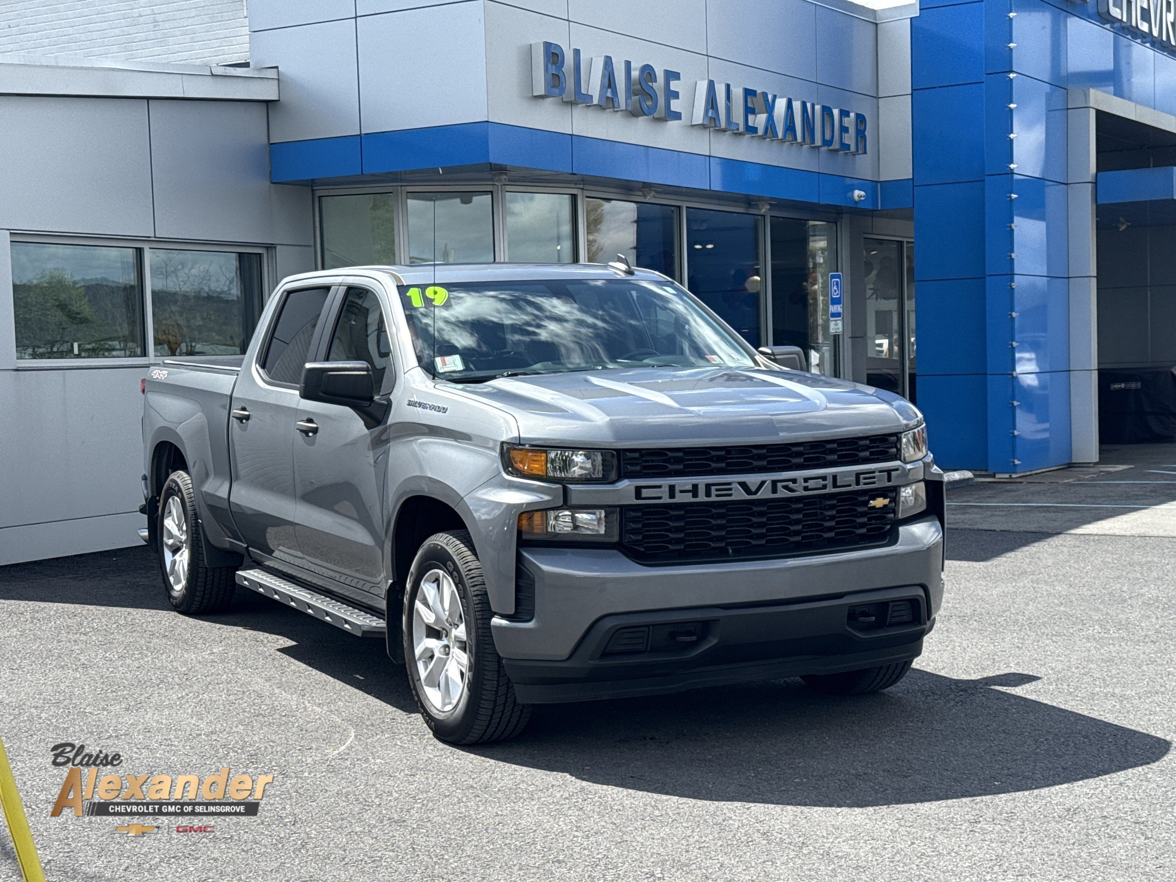 2019 Chevrolet Silverado 1500 Custom