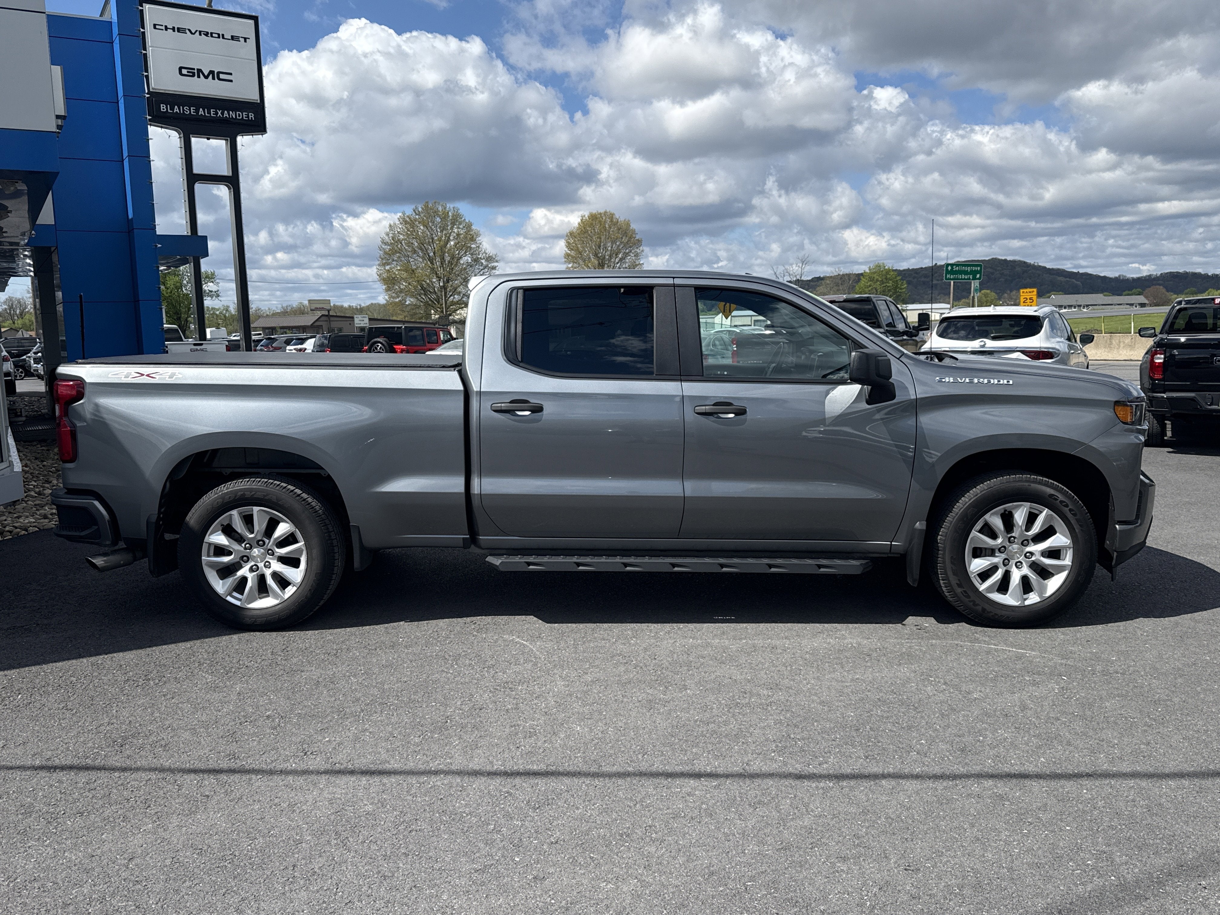 2019 Chevrolet Silverado 1500 Custom