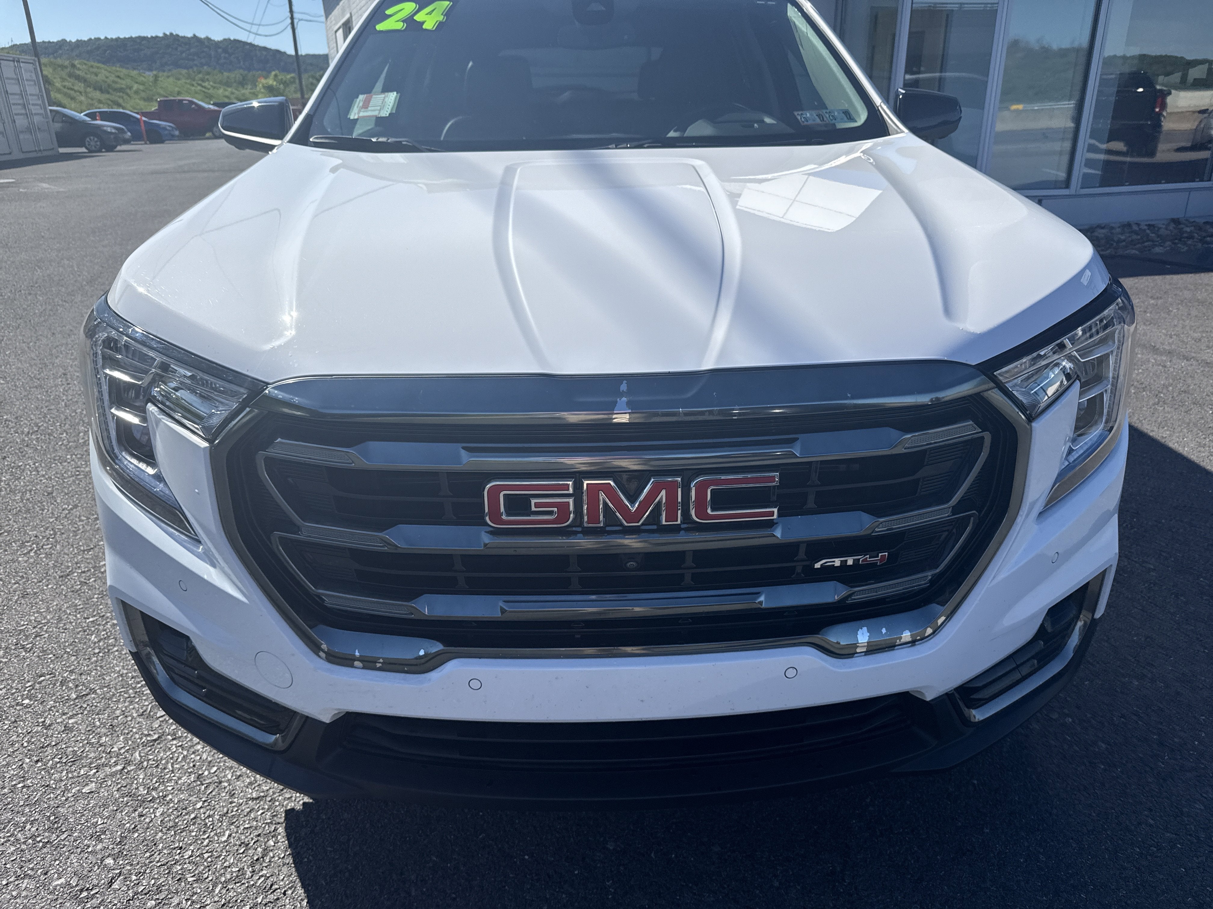 2024 GMC Terrain AT4