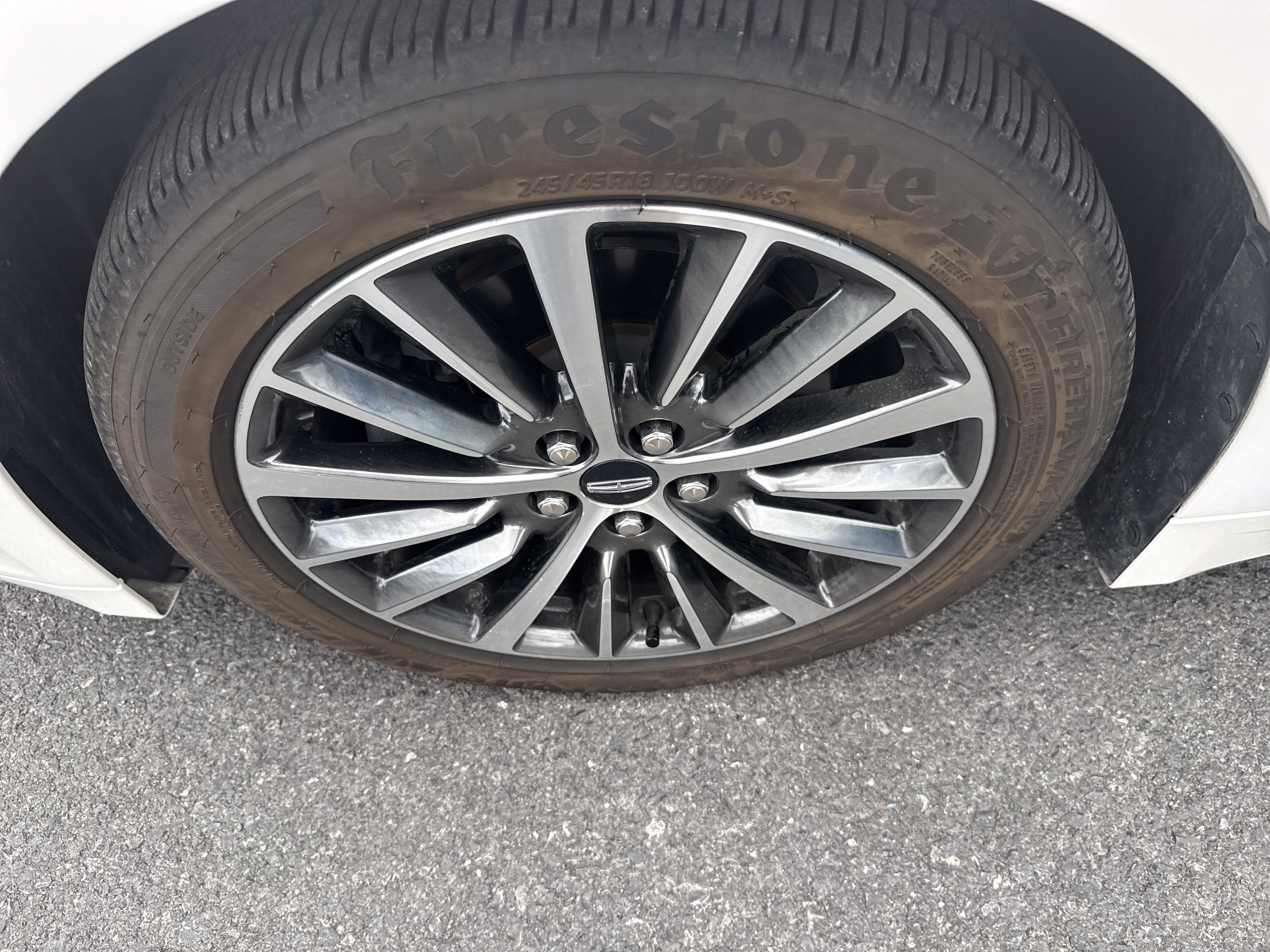 2020 Lincoln MKZ Standard