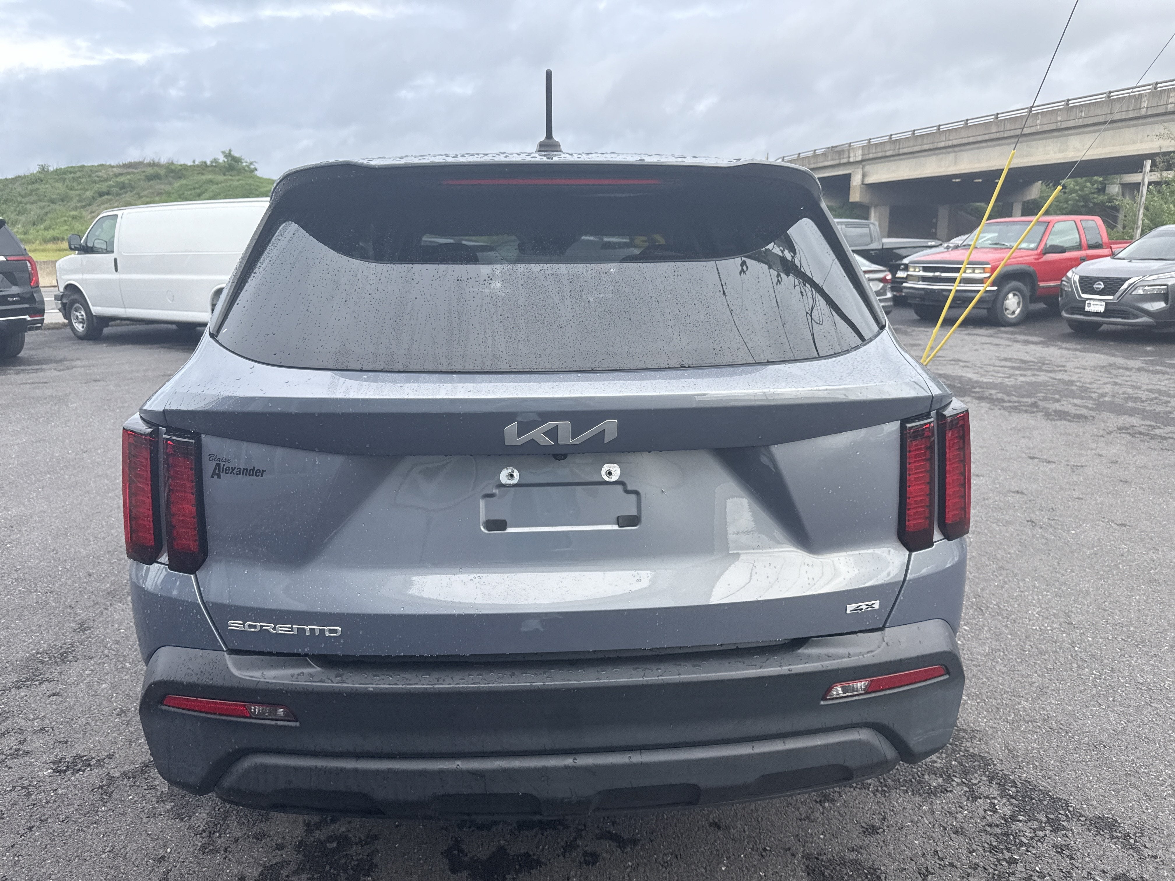 2023 Kia Sorento LX