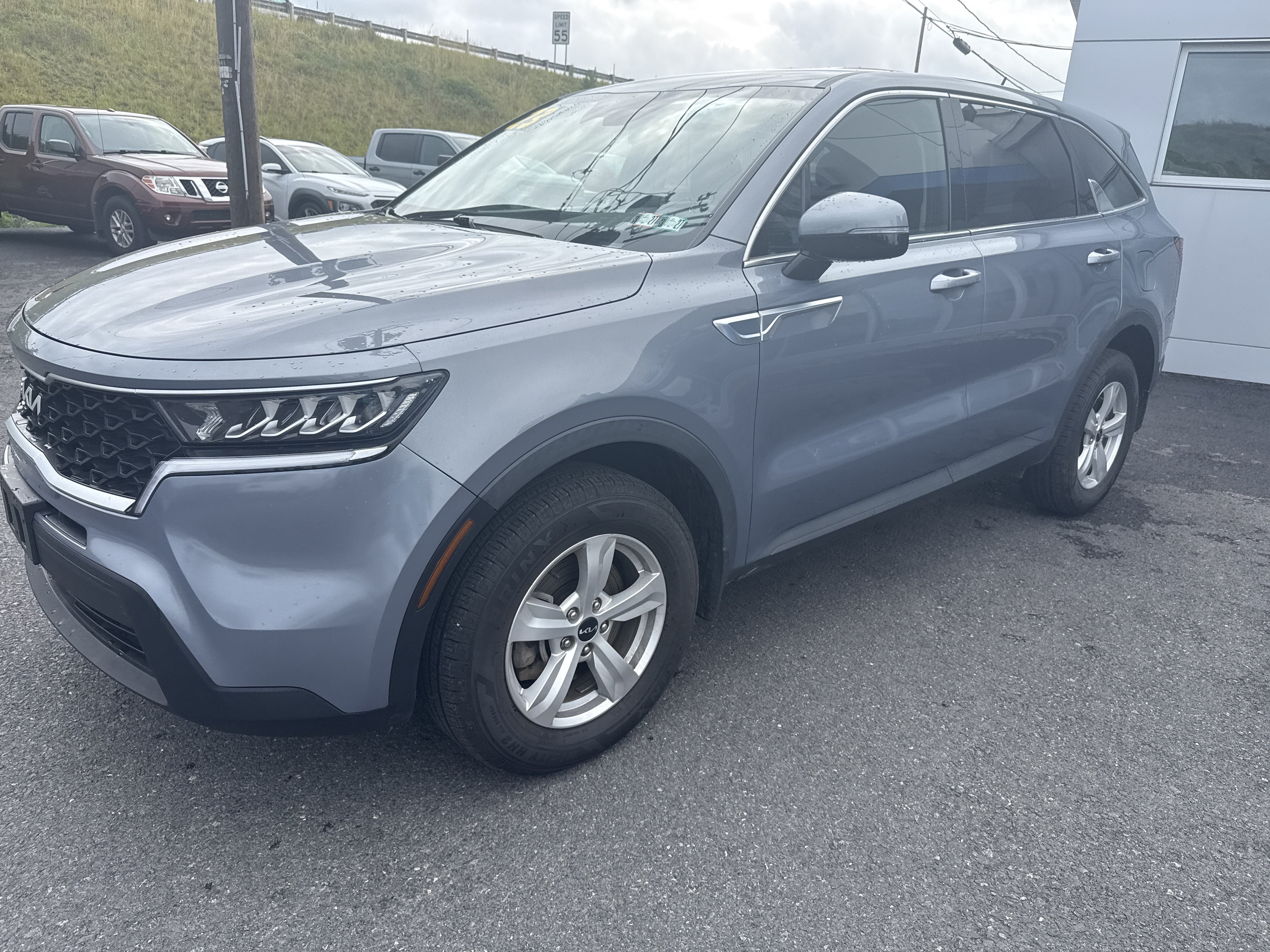 2023 Kia Sorento LX