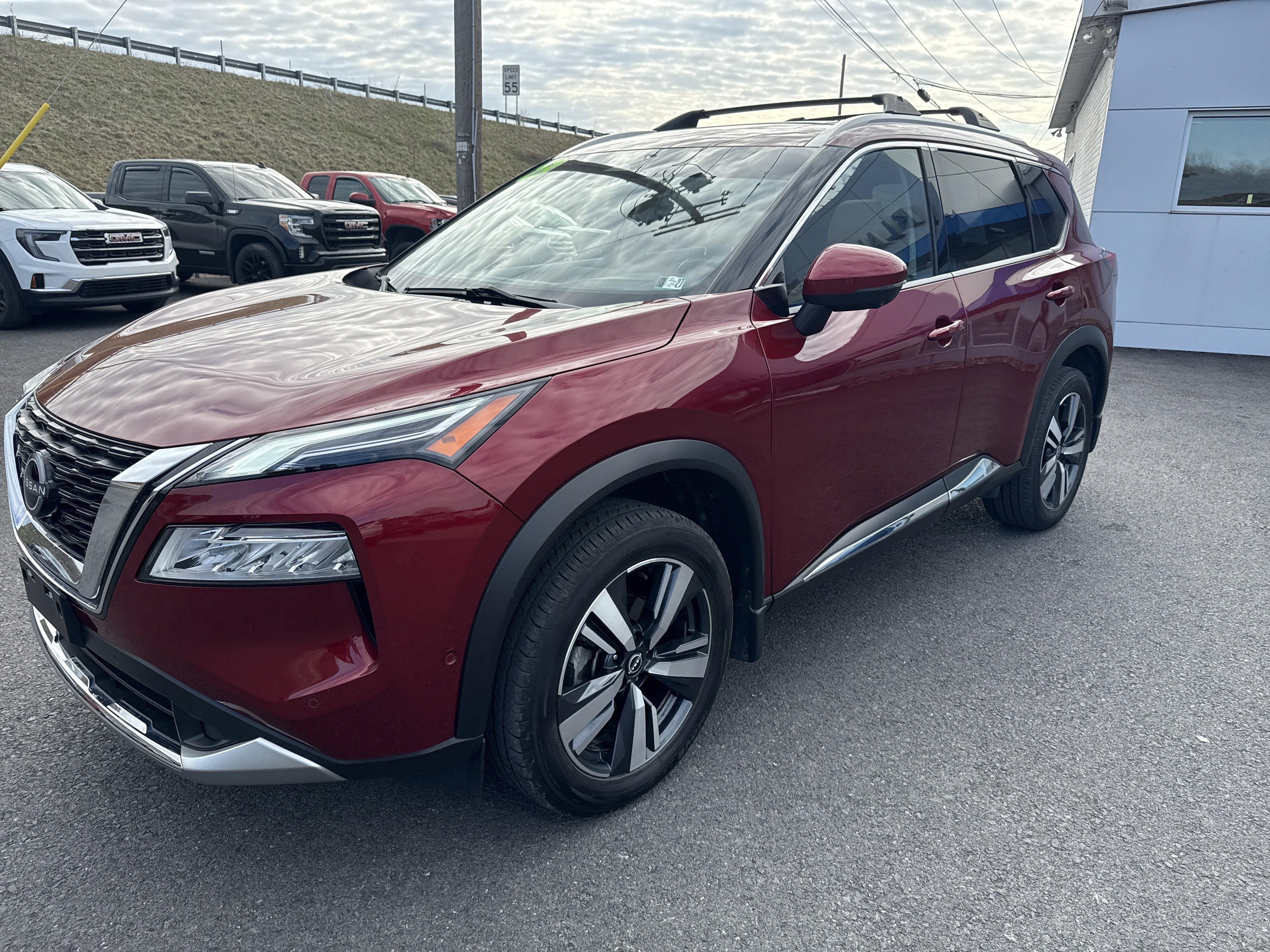 2023 Nissan Rogue Platinum