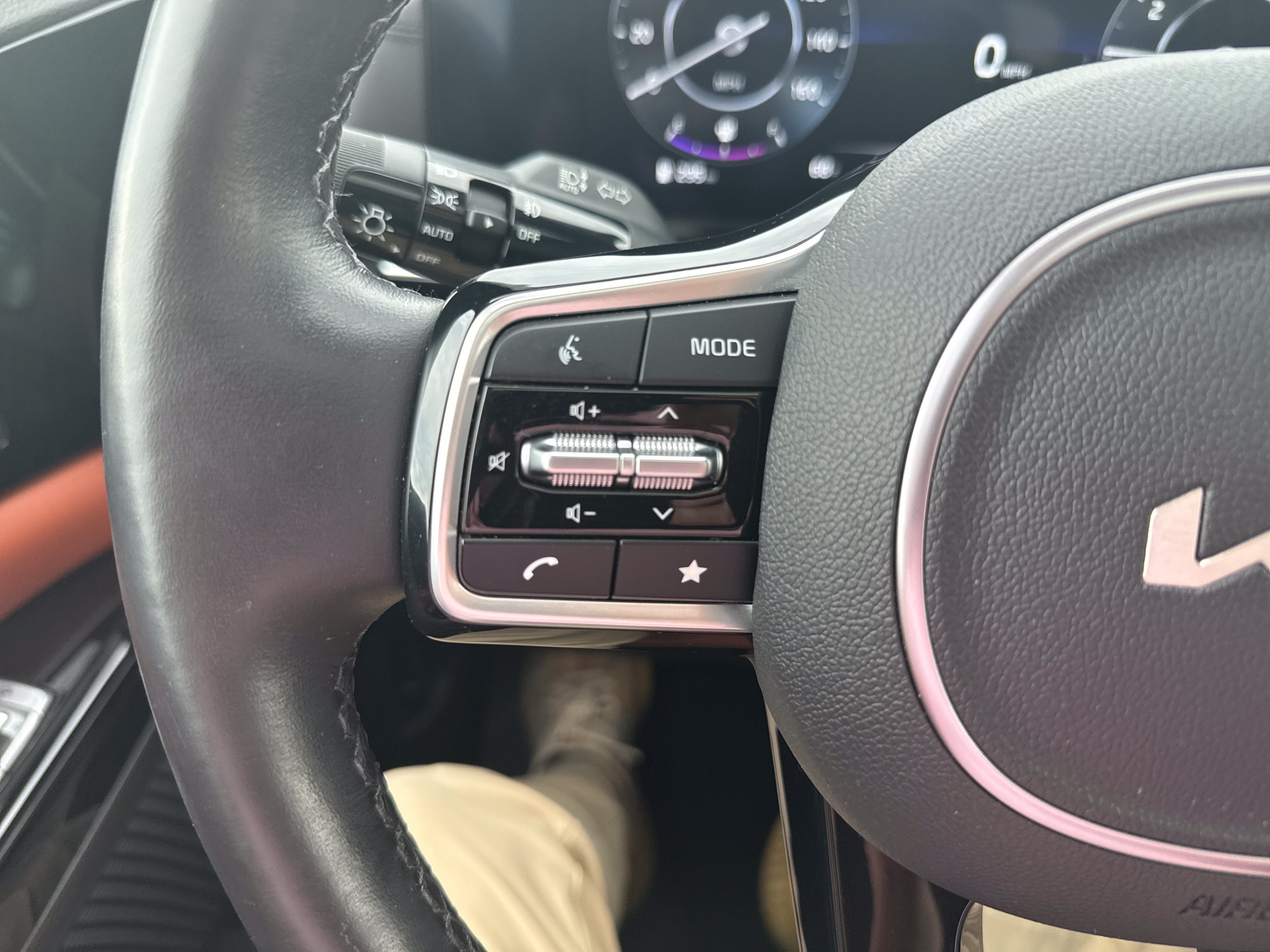 2024 Kia Carnival SX Prestige